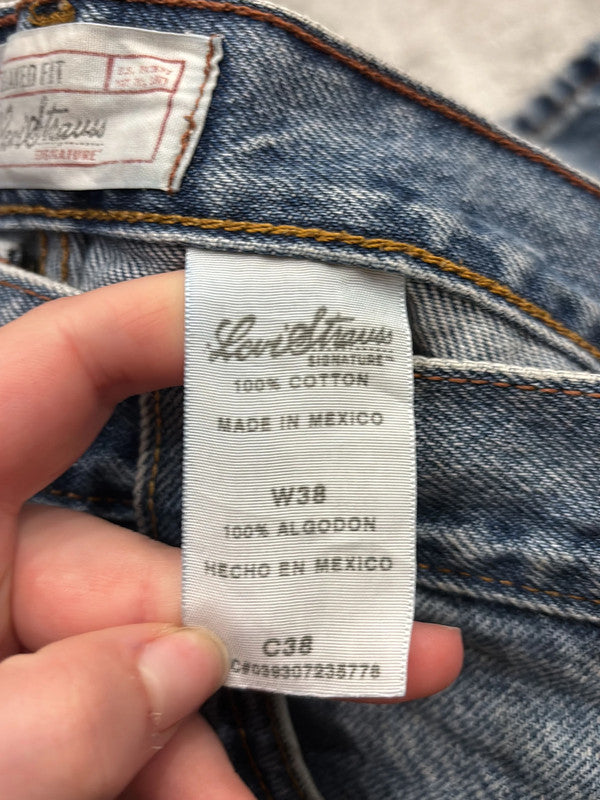 đź›’Short en jean Levi's W38đź›’