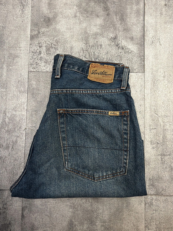 đź›’Short Levi's W32đź›’