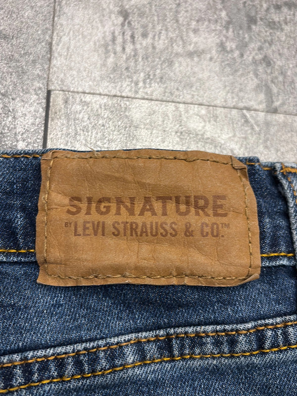 đź›’Short en jean Levi's W42đź›’
