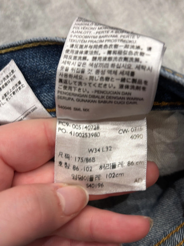 đź›’Short en jean Levi's W34đź›’