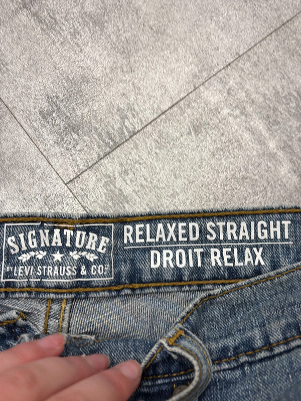 đź›’Short en jean Levi's W31đź›’