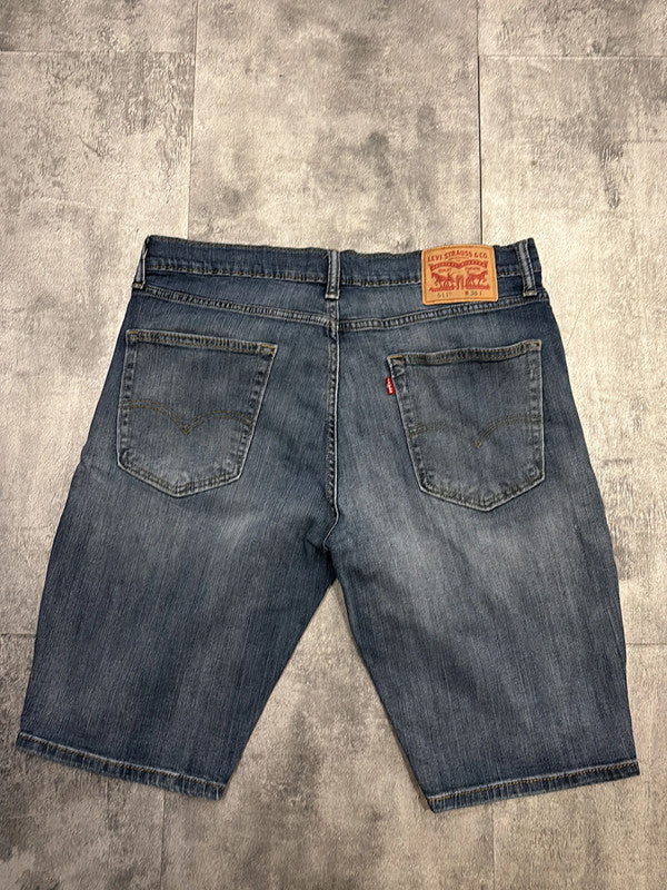 đź›’Short en jean Levi's 511 W36đź›’