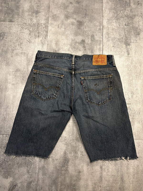 đź›’Short en jean Levi's 569 W32đź›’