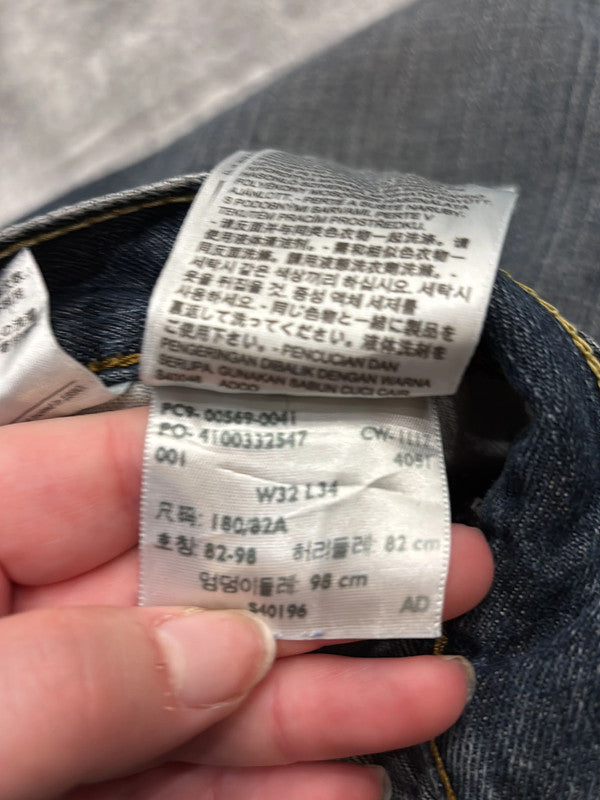 đź›’Short en jean Levi's 569 W32đź›’