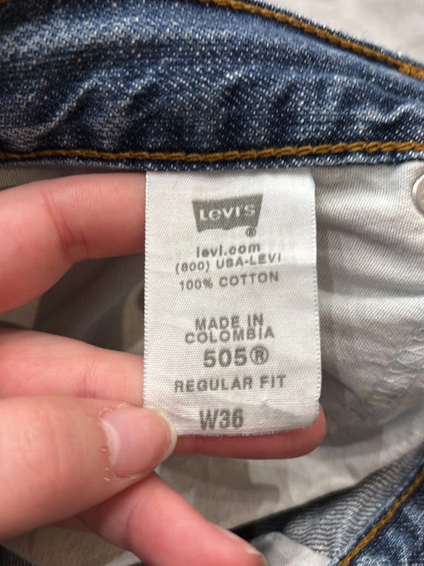 đź›’Short en jean Levi's 505 W36đź›’