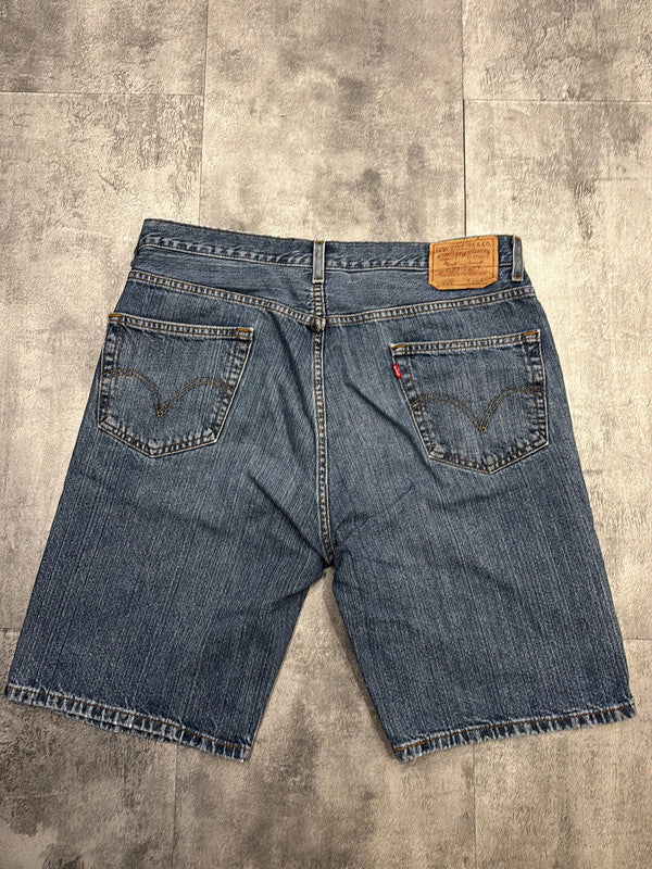 đź›’Short en jean Levi's 505 W36đź›’