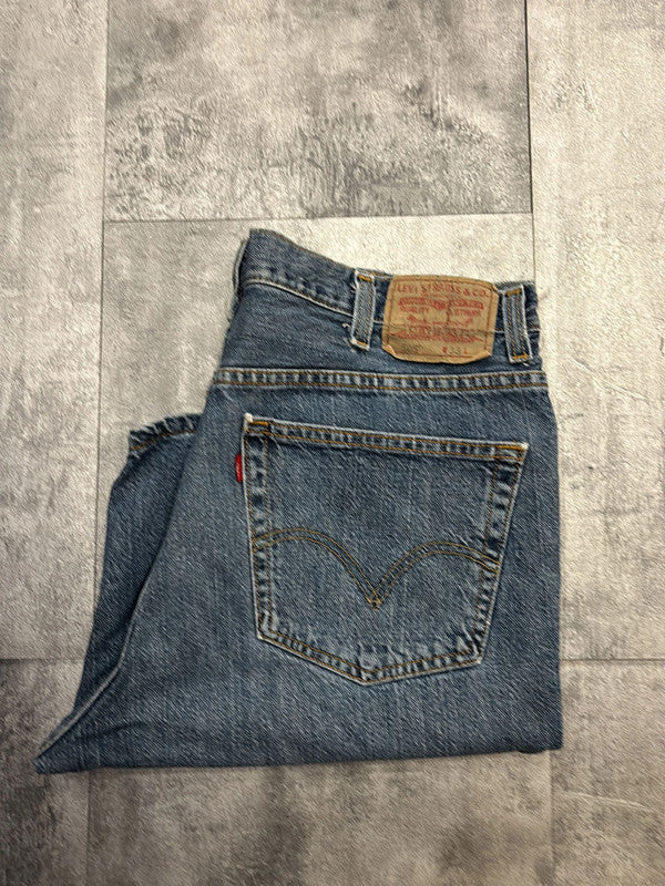 đź›’Short en jean Levi's 505 W38đź›’