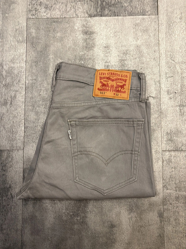 đź›’Short Levi's 511 W32đź›’