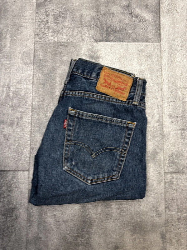 đź›’Short en jean Levi's 511 W32đź›’
