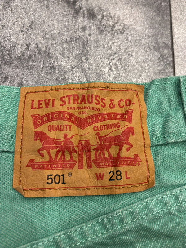 🛒Short en jean Levi's 501 W28🛒