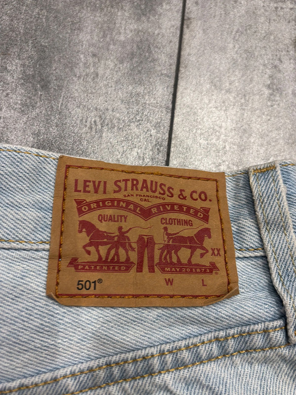 🛒Short en jean Levi's 501 W32🛒