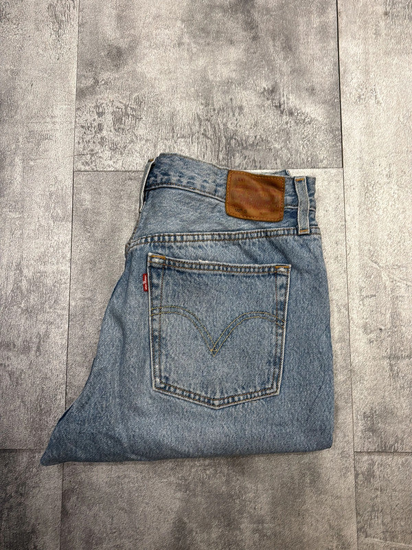 đź›’Short en jean Levi's 501 W31 đź›’