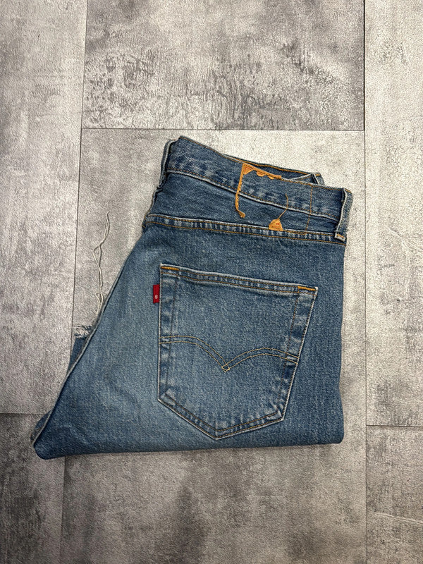đź›’Short en jean Levi's W33đź›’