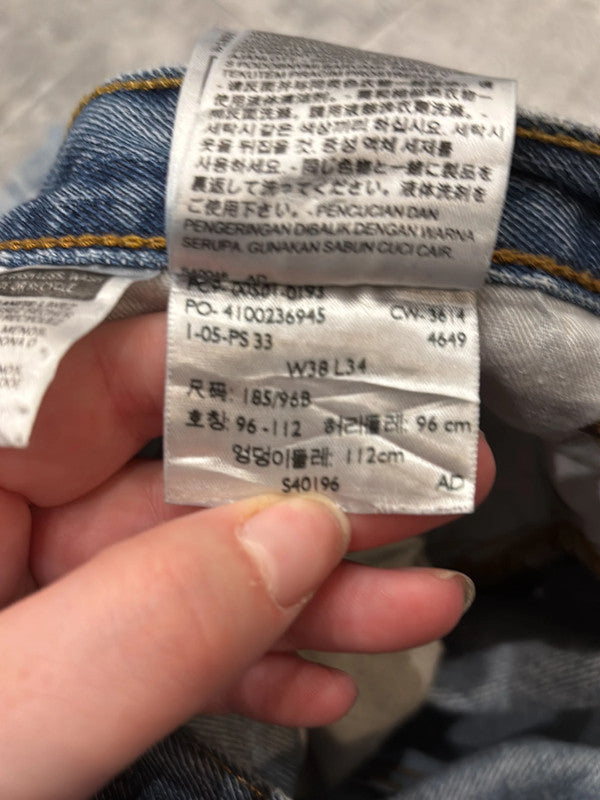 đź›’Short en jean Levi's 501 W38đź›’