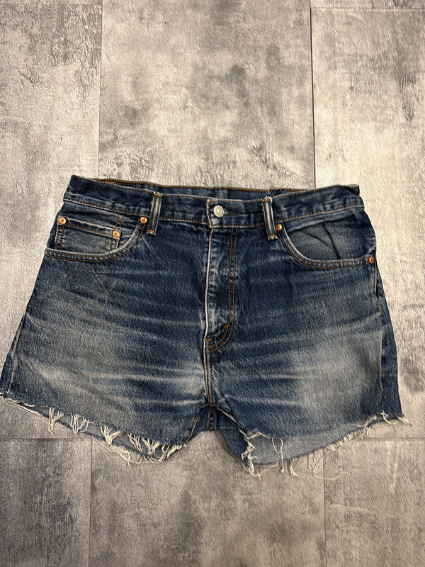 đź›’Short en jean Levi's 517 W34đź›’