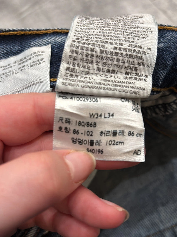 đź›’Short en jean Levi's 517 W34đź›’