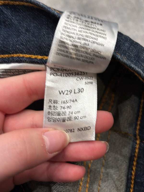 đź›’Short en jean Levi's 511 W29đź›’