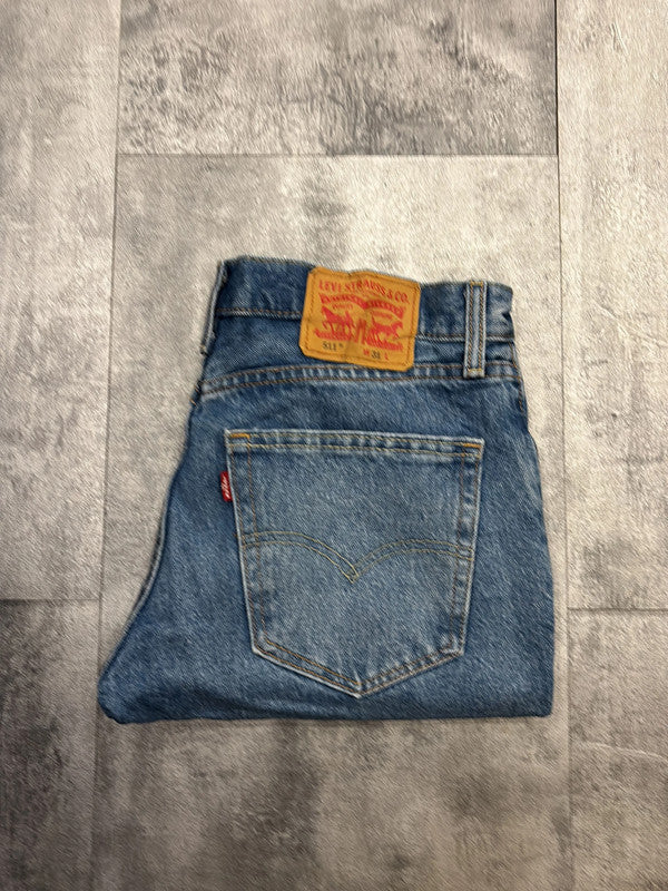 đź›’Short en jean Levi's 511 W31đź›’