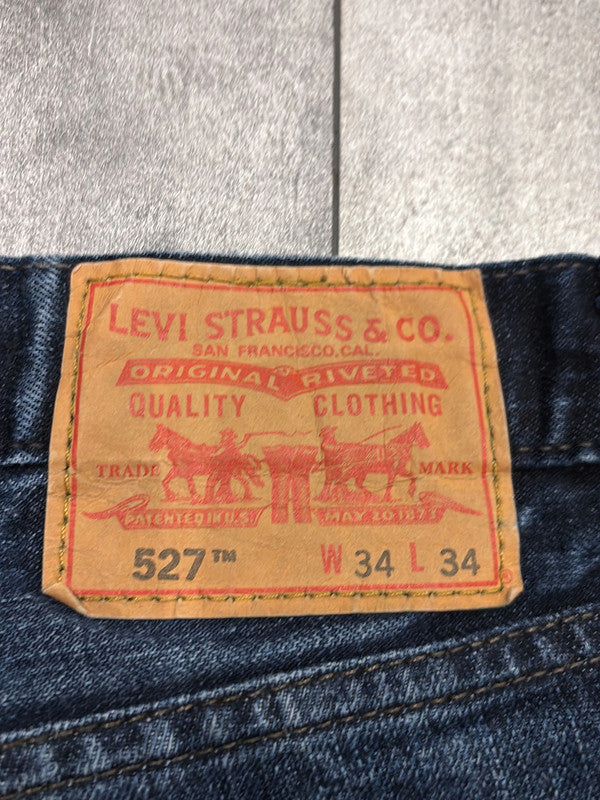 đź›’Short en jean Levi's 5247 W34đź›’