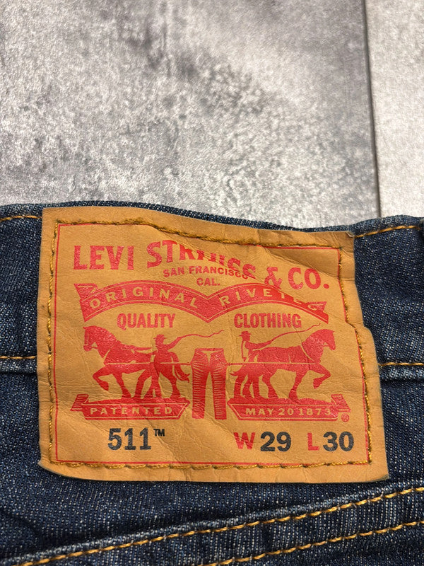 đź›’Short en jean Levi's 511 W29đź›’