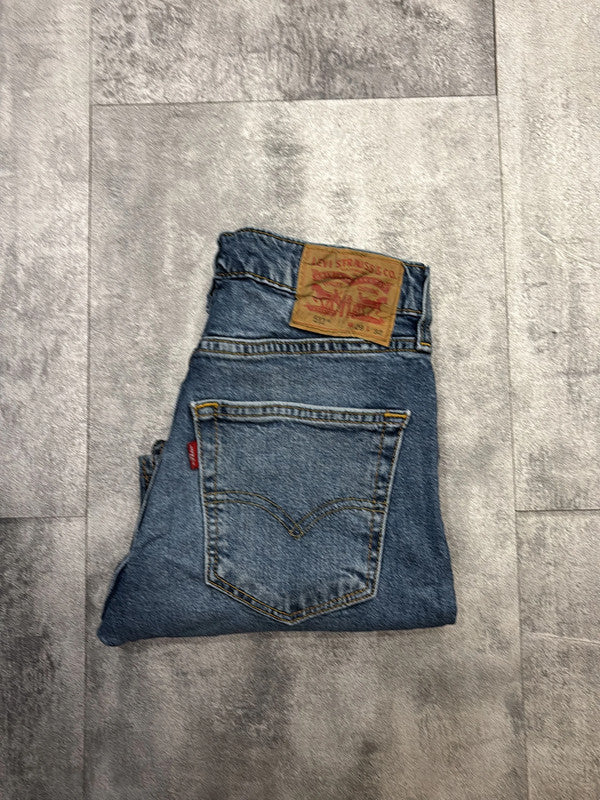 đź›’Short en jean Levi's 512 W29đź›’
