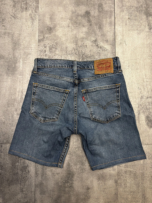 đź›’Short en jean Levi's 512 W29đź›’