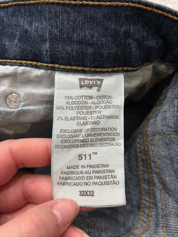 đź›’Short en jean Levi's 511 W32đź›’
