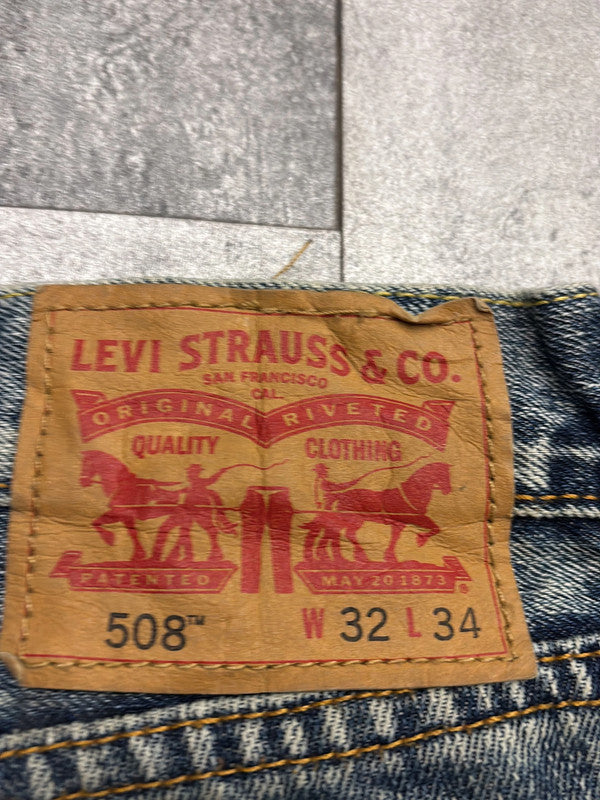đź›’Short en jean Levi's 508 W32đź›’