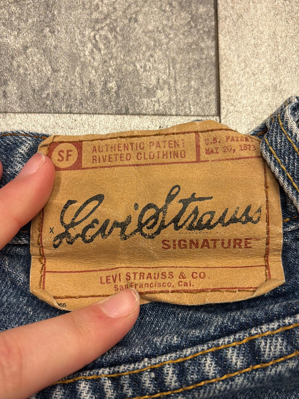 đź›’Short en jean Levi's Mđź›’