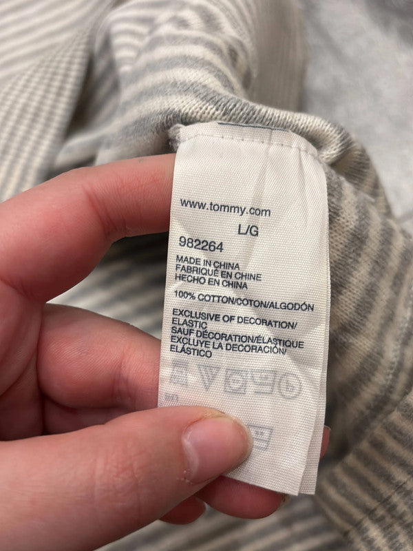 đź›’Pull Tommy Hilfiger rayures grises et blanches Lđź›’
