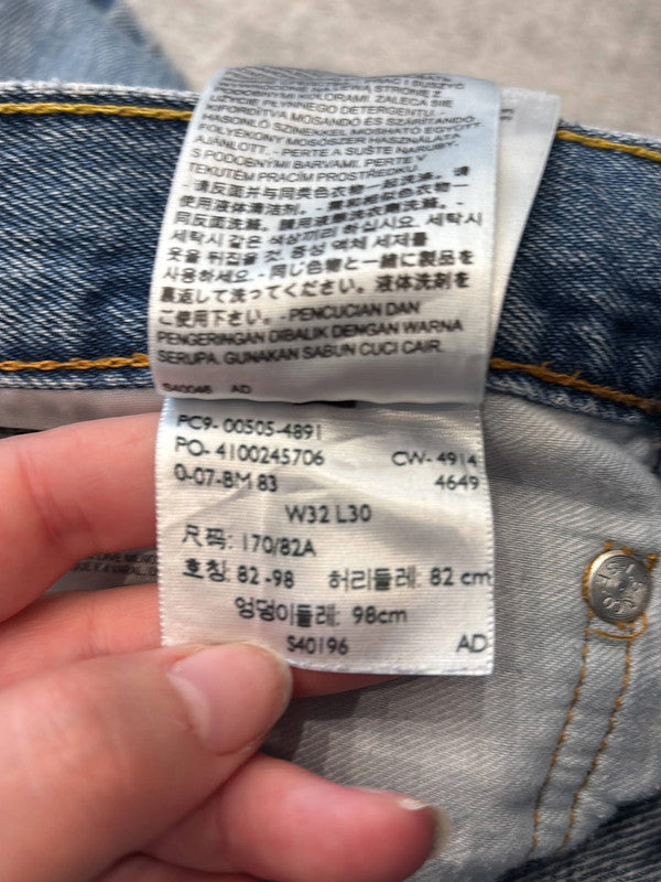 đź›’Jeans Levi's 505 W32 L30đź›’