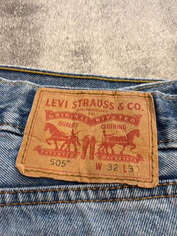 đź›’Jeans Levi's 505 W32 L30đź›’