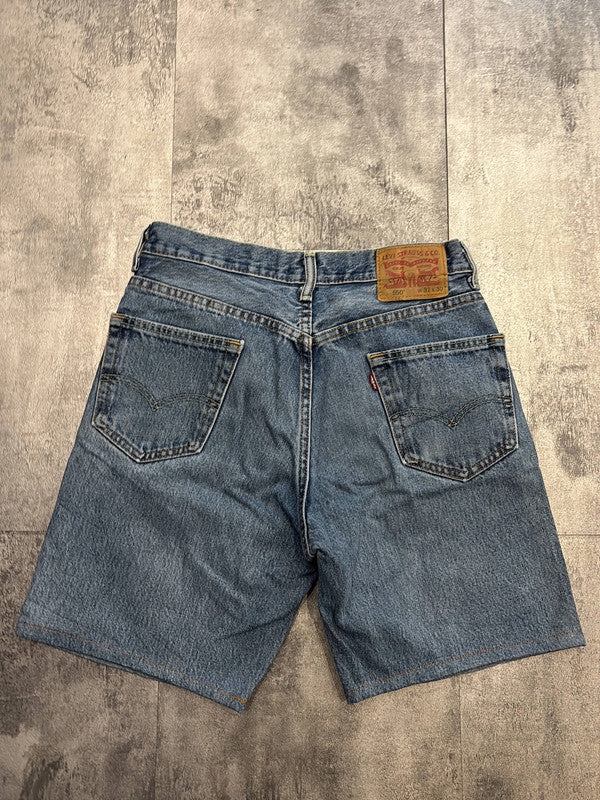 đź›’Short en jean Levi's 550 W31đź›’