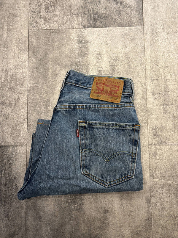 đź›’Short en jean Levi's 550 W31đź›’