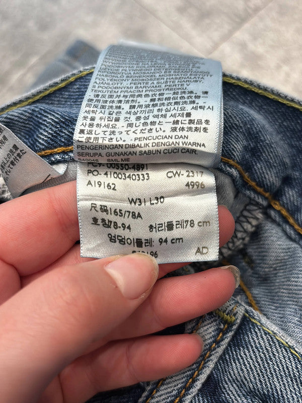 đź›’Short en jean Levi's 550 W31đź›’