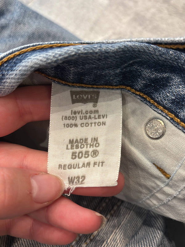 đź›’Short en jean Levi's 505 W32đź›’