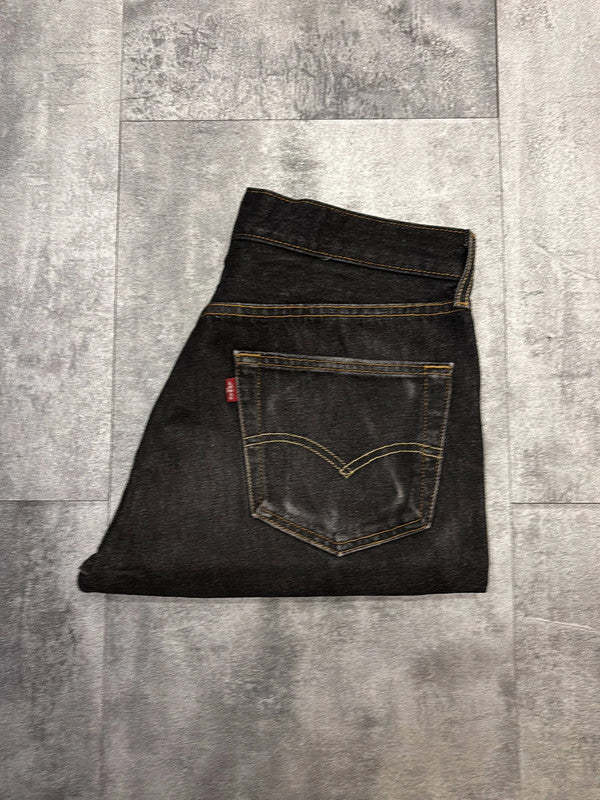 đź›’Short en jean Levi's W34đź›’