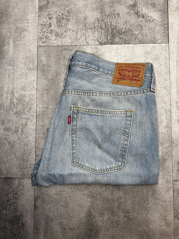 đź›’Short en jean Levi's 501 W29đź›’