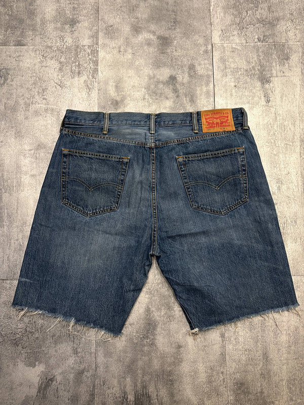 đź›’Short en jean Levi's 501 W38đź›’