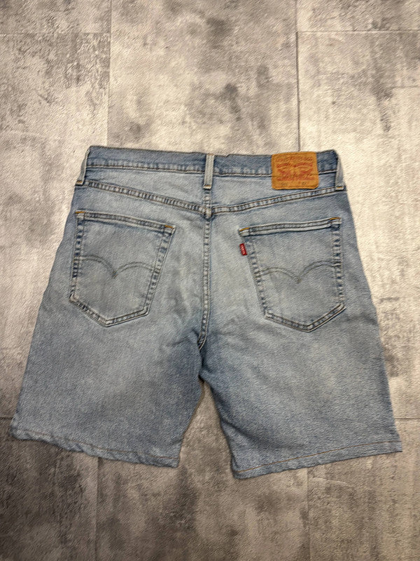 đź›’Short en jean Levi's 541 W32đź›’