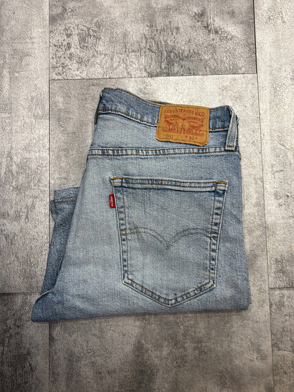 đź›’Short en jean Levi's 541 W32đź›’