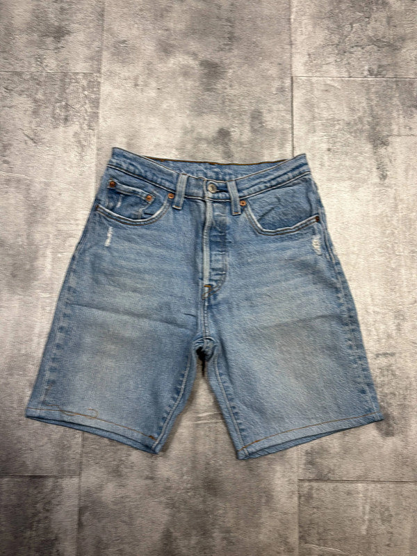 đź›’Short en jean Levi's 501 W26đź›’