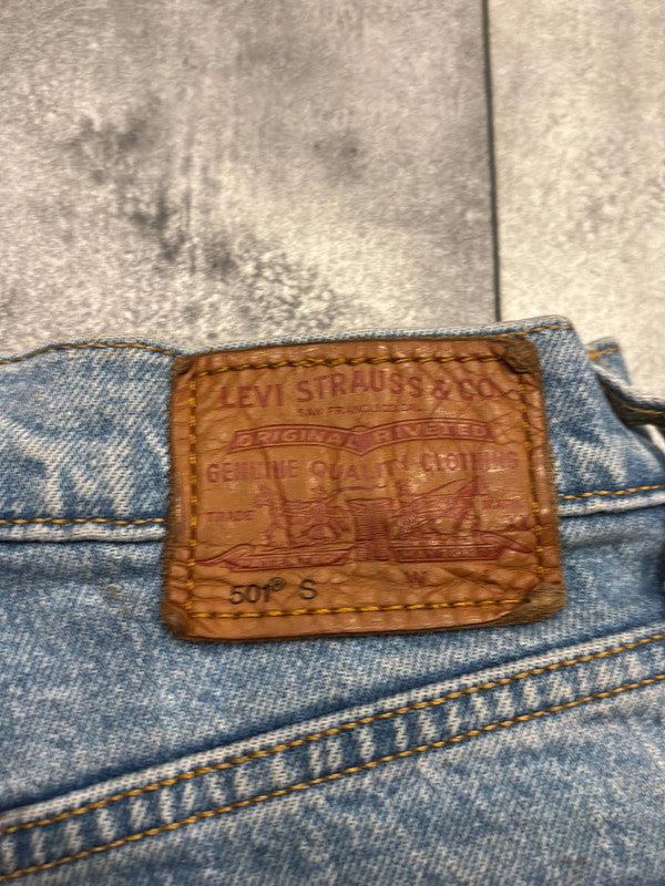 đź›’Short en jean Levi's 501 W26đź›’