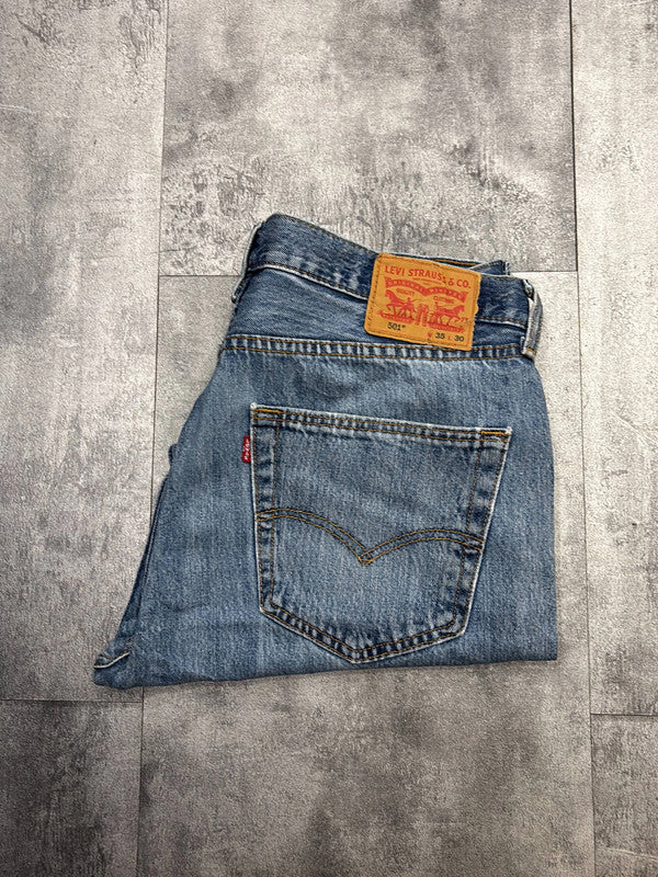 đź›’Short en jean Levi's 501 W35đź›’