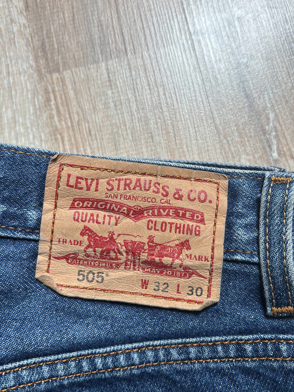 đź›’Jeans Levi's 505 W32 L30đź›’