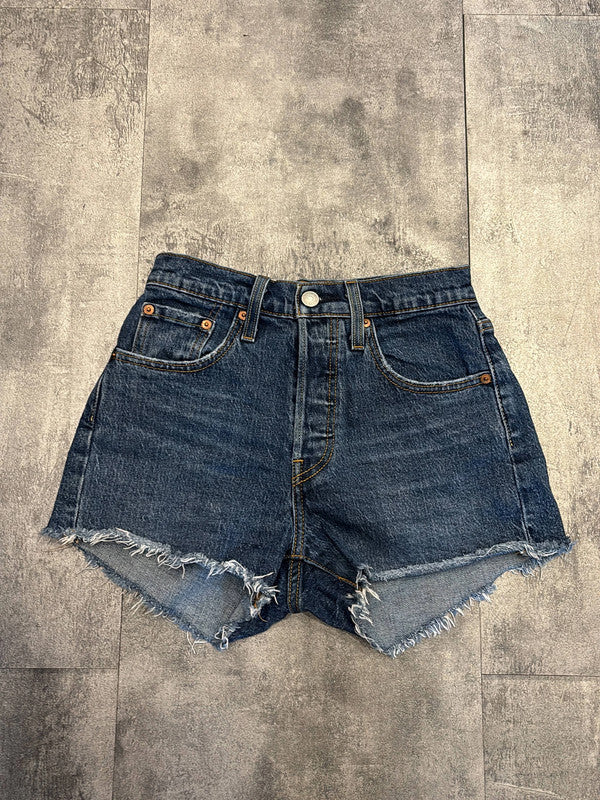 đź›’Short en jean Levi's 501 W24đź›’
