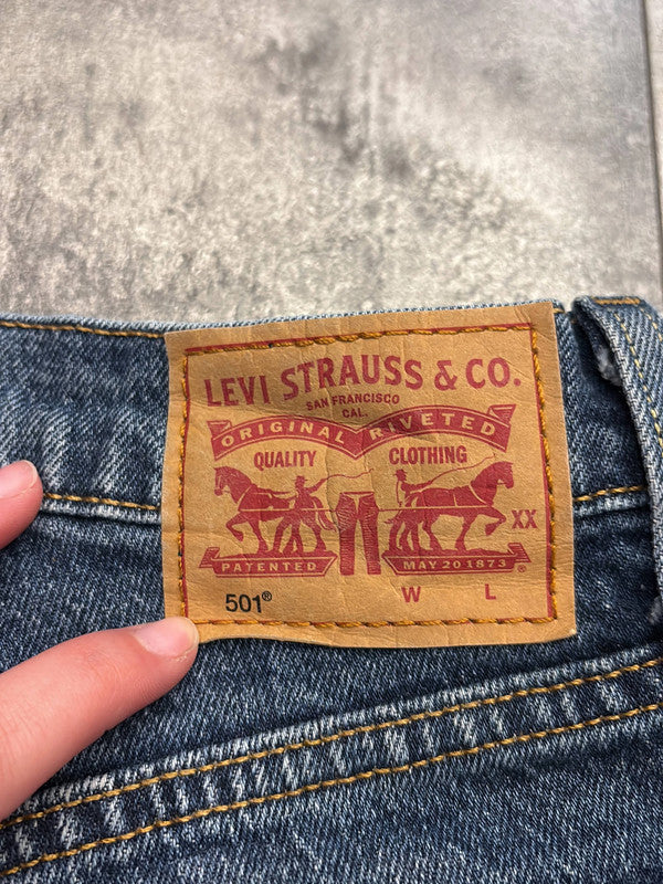 đź›’Short en jean Levi's 501 W24đź›’