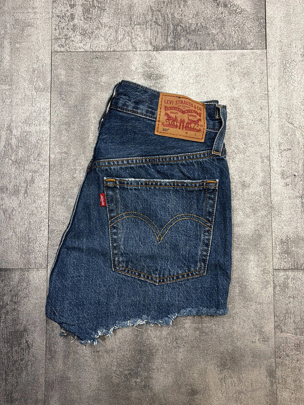đź›’Short en jean Levi's 501 W25đź›’