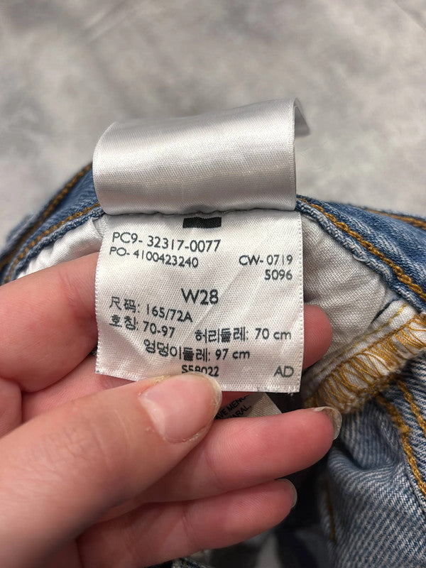 đź›’Short en jean Levi's 501 W28đź›’