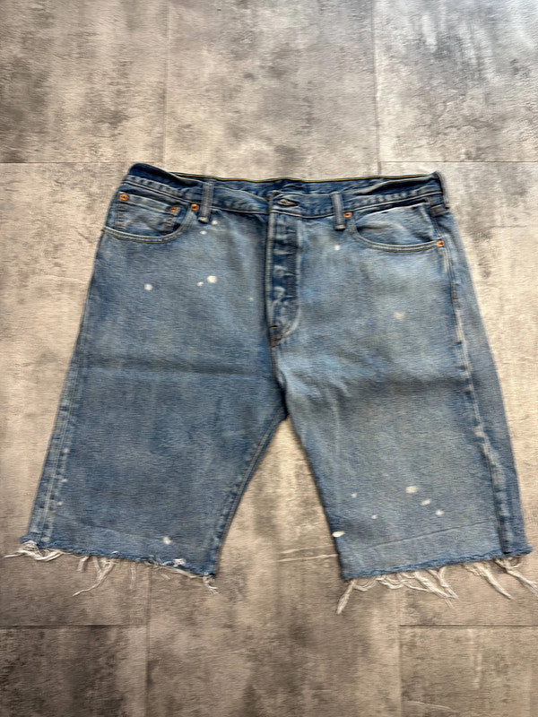 đź›’Short en jean Levi's 501 W38đź›’